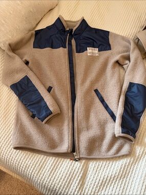 100% merino Wool fleece by Dilling